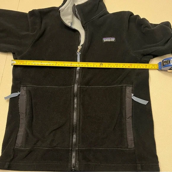 Patagonia Women Synchilla Fleece Jacket Black Small Full Zip Sweater Small Flaw - Picture 5 of 7